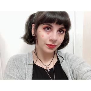 Meet your Posher, Francesca